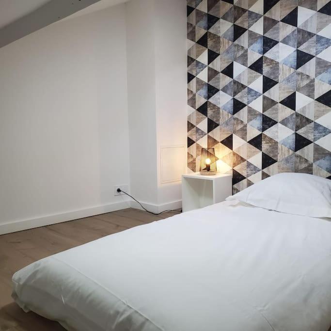 Апартаменти L'Atelier B Magnifique Loft Avec Terrasse Privee Сент-Етьєн Екстер'єр фото